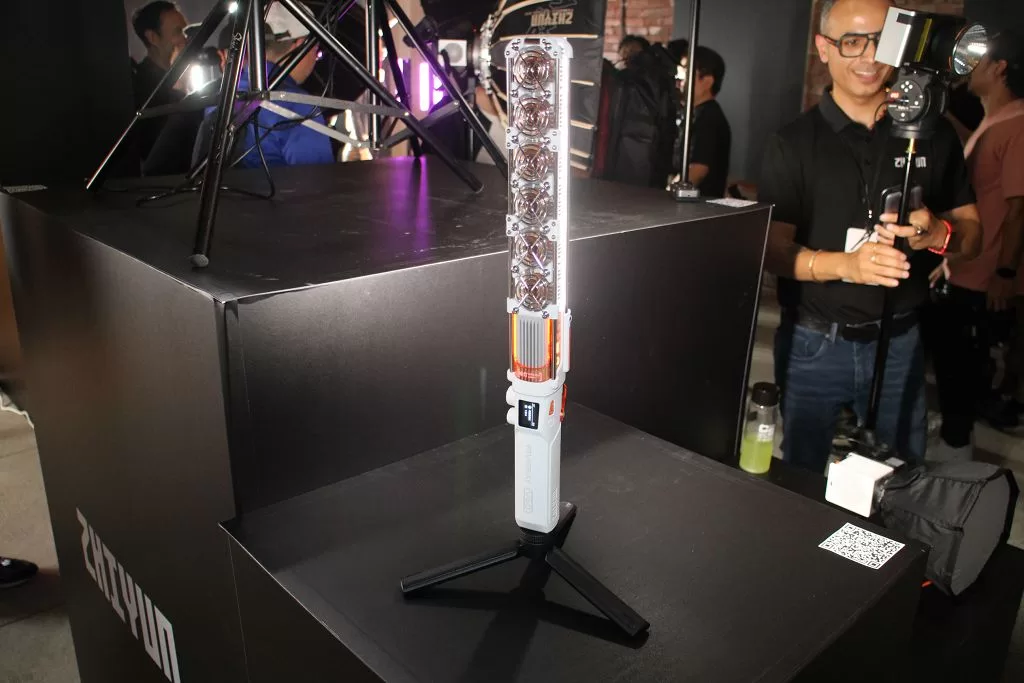影像創作者再添利器　智雲新款穩定器 CRANE4、新世代燈光 G200 台灣正式開賣
