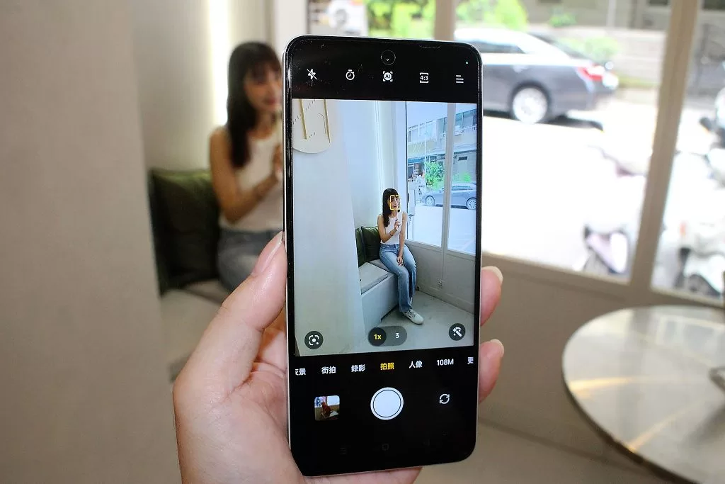 9 千有找輕旗艦精品機　realme 11 5G 新機正式登台