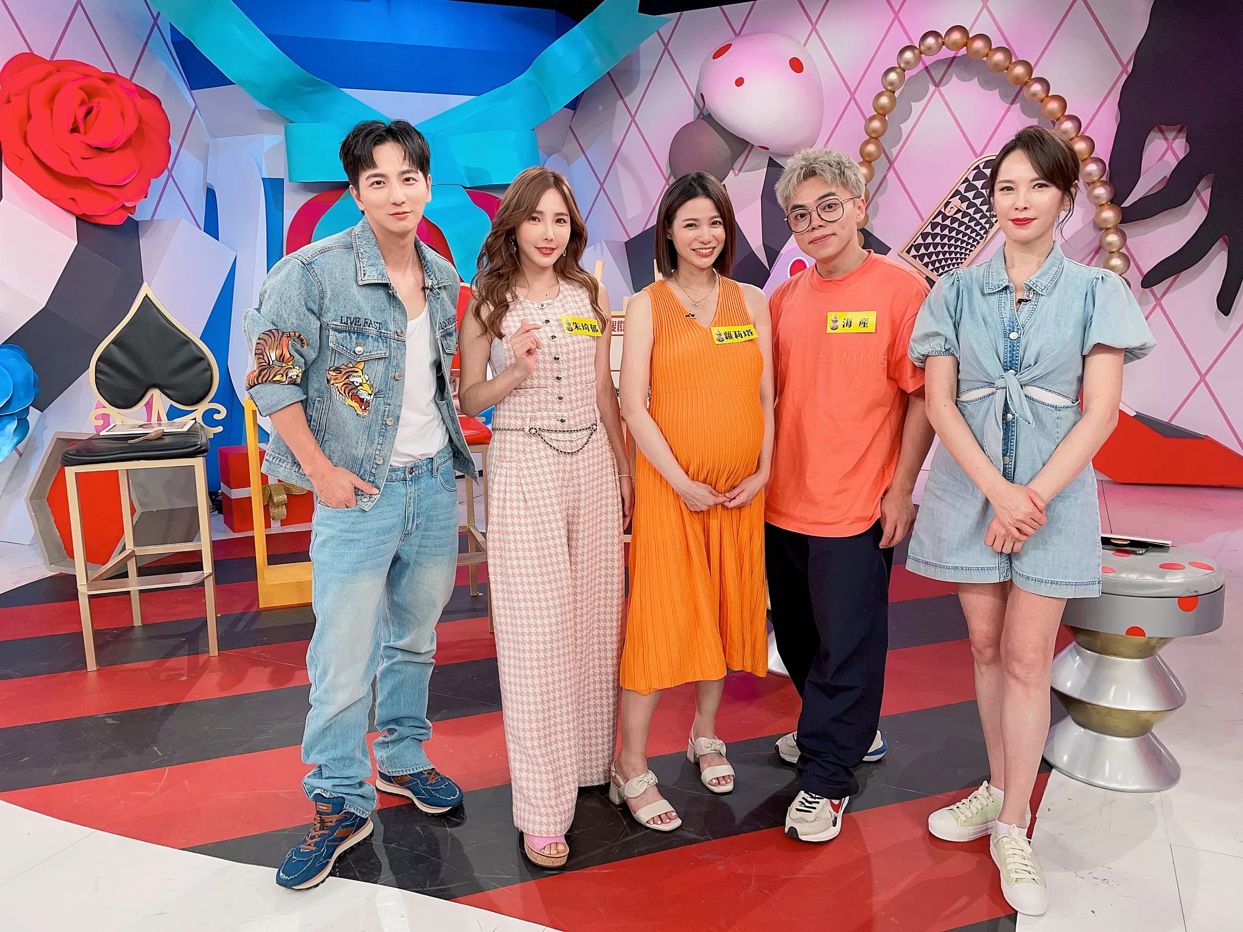 《大學生》女星補習遇狼師　喬衣偷摸：可以親一下嗎？