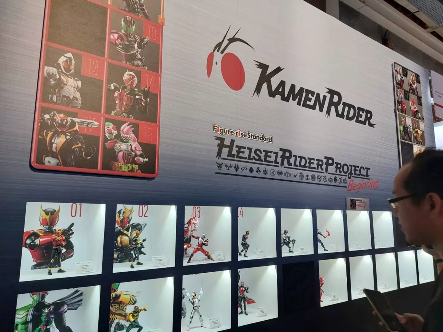 「萬代組裝模型巡迴特展」台北場直擊：《水星的魔女》系列機體一次展出、《假面騎士》平成騎士企劃氣勢恢弘！