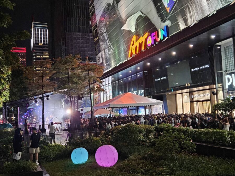 ATT FUN式音樂節大爆滿 信義區掀起饒舌狂熱
