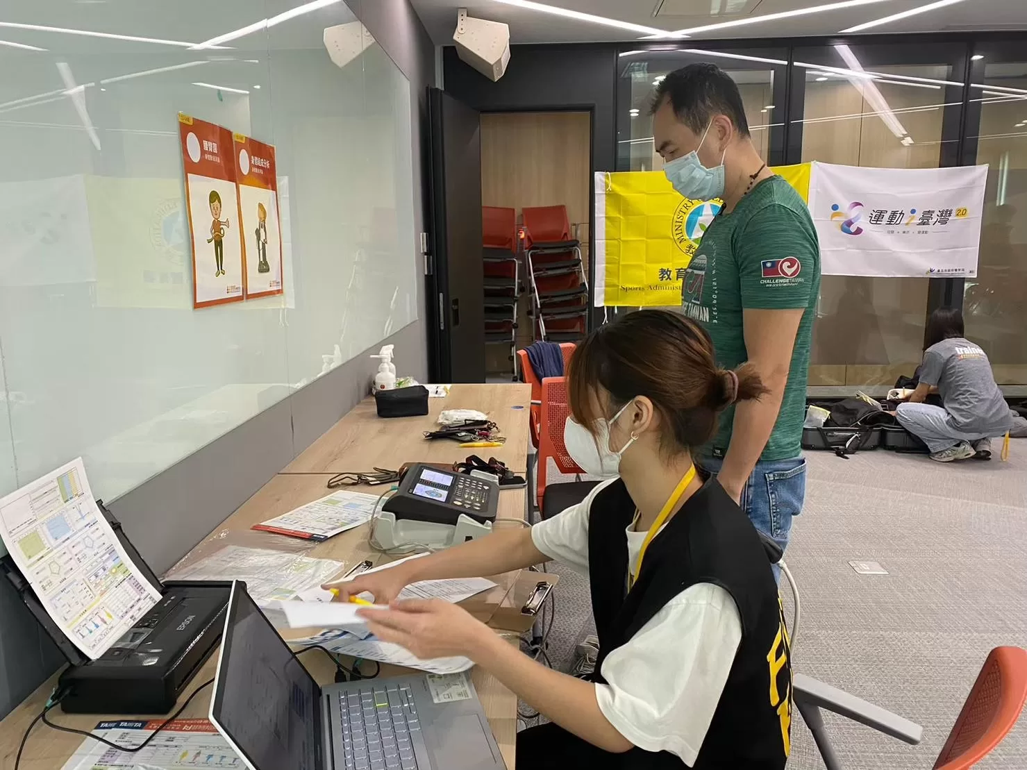 體適能⾏動檢測站 10分鐘找到健康對策