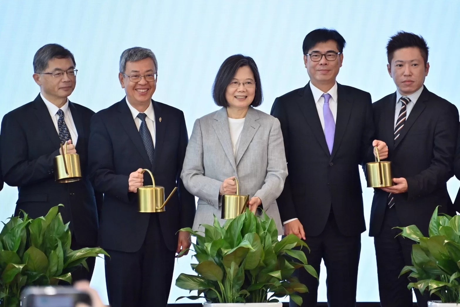 蔡英文出席「台灣碳權交易所開幕揭牌典禮」