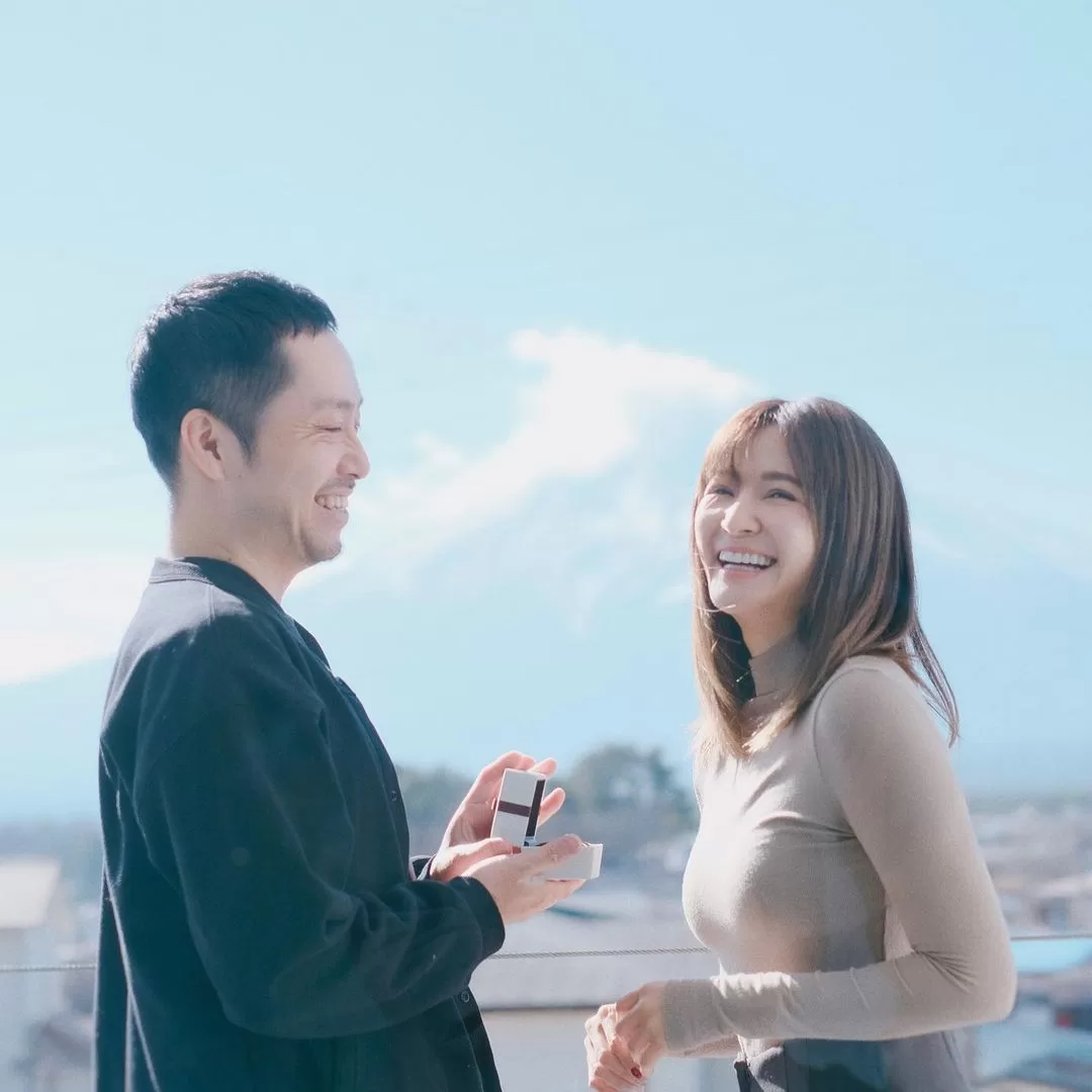 吳怡霈七夕宣布結婚！甜嫁日本尪AKIRA：我是桑原太太