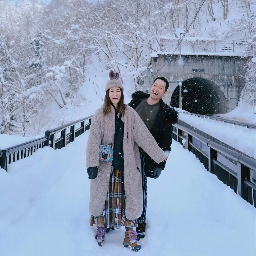 吳怡霈七夕宣布結婚！甜嫁日本尪AKIRA：我是桑原太太