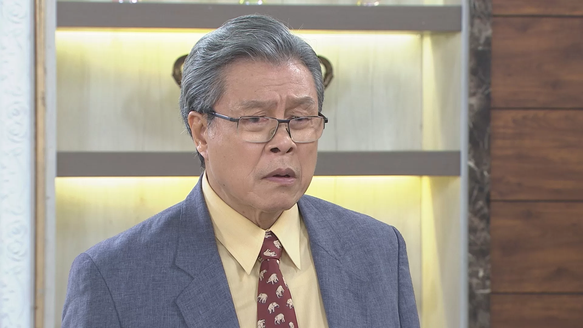 尹昭德為戲下跪超虐心　楚宣爆哭腫眼：像割雙眼皮