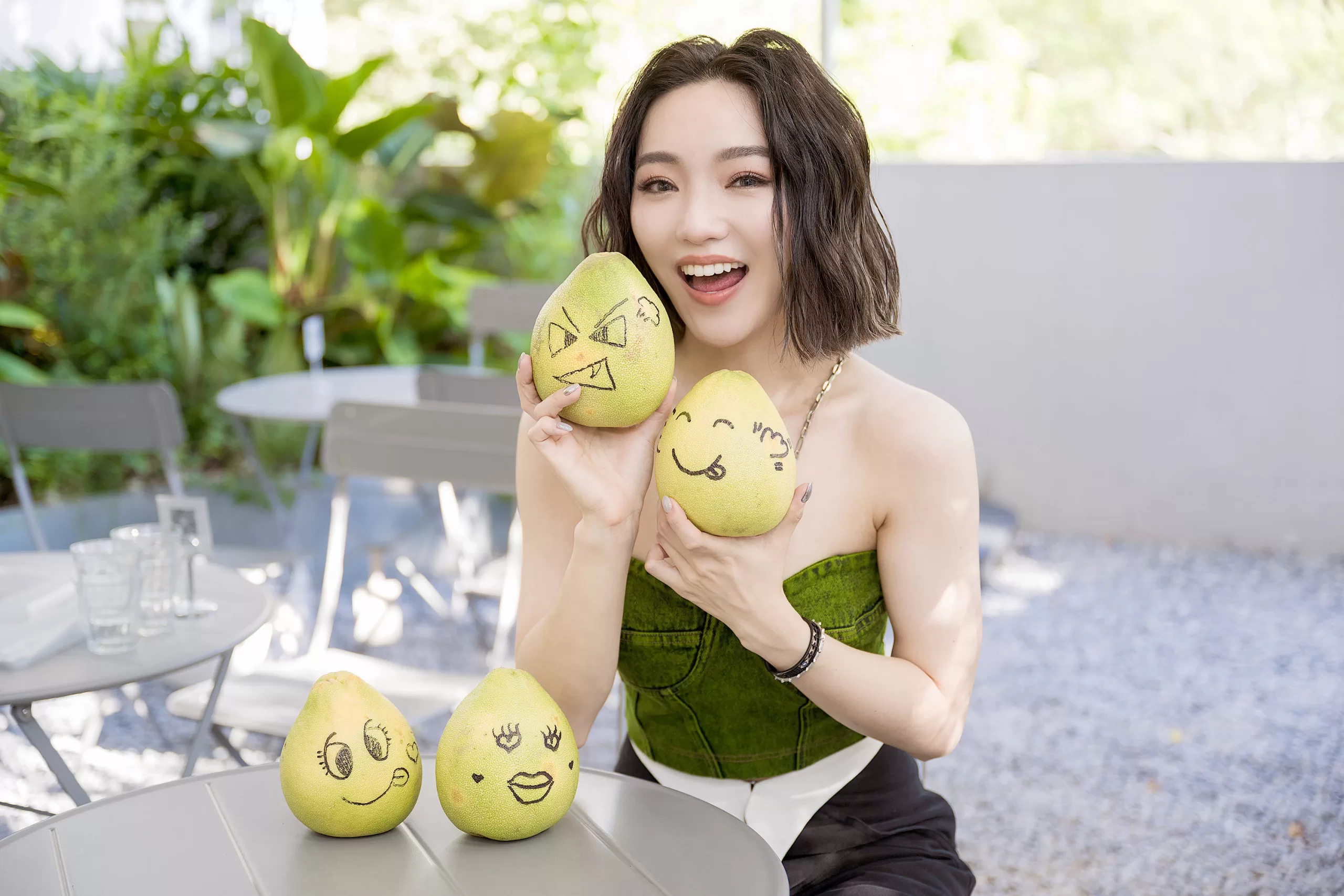 閻奕格放閃有蜜糖！撒嬌甜喊想聽男友唱情歌　破音、走音都沒關係