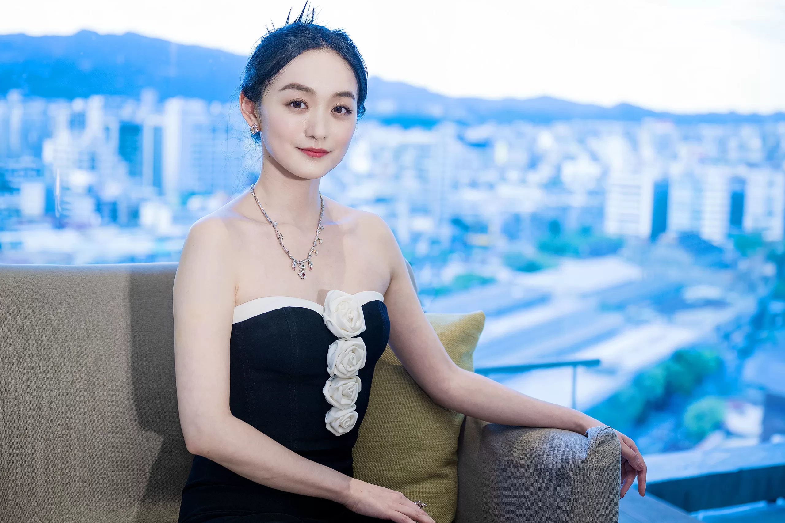 《如懿傳》周迅挨鞭秒噴淚　何泓姍爆料：她要求真打