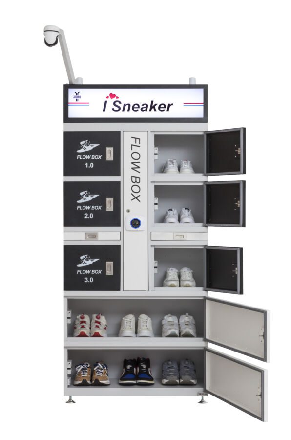 24小時洗鞋！洗護中心推「i Sneaker智能洗鞋櫃」