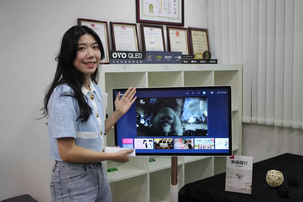OVO 發表首款真無線 1080P 行動投影機　旗下可移動電視推推閨蜜機、幫康四合一洗碗機現正預購中