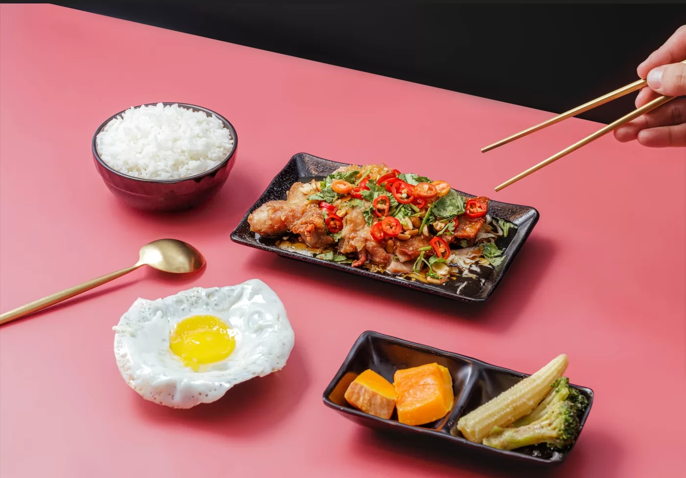 新竹泰式餐廳打造平價料理 買一送一引發饕客搶購！