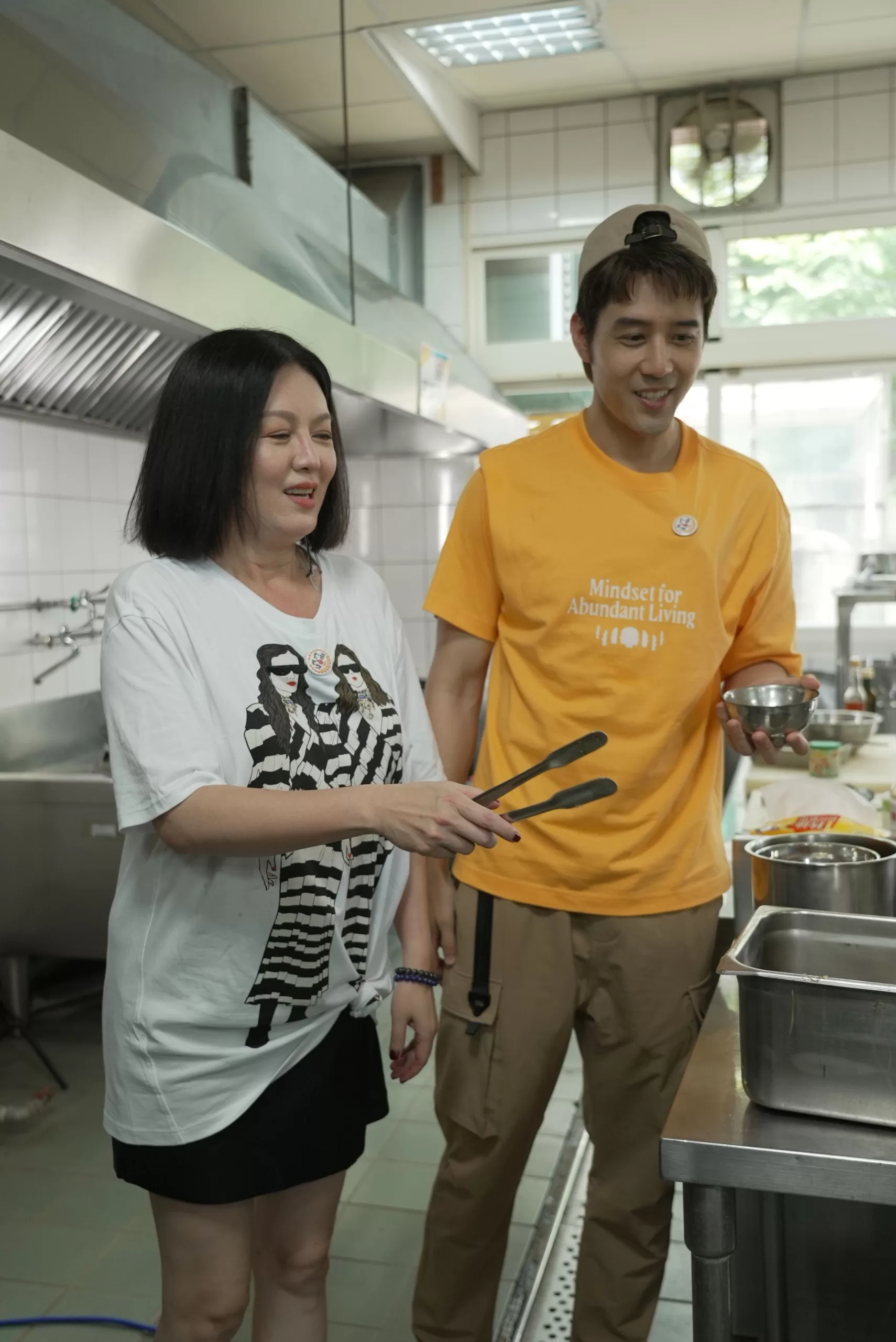 《我們這一攤》灌手工糯米腸　夏和熙「大腸恐懼症」成活寶