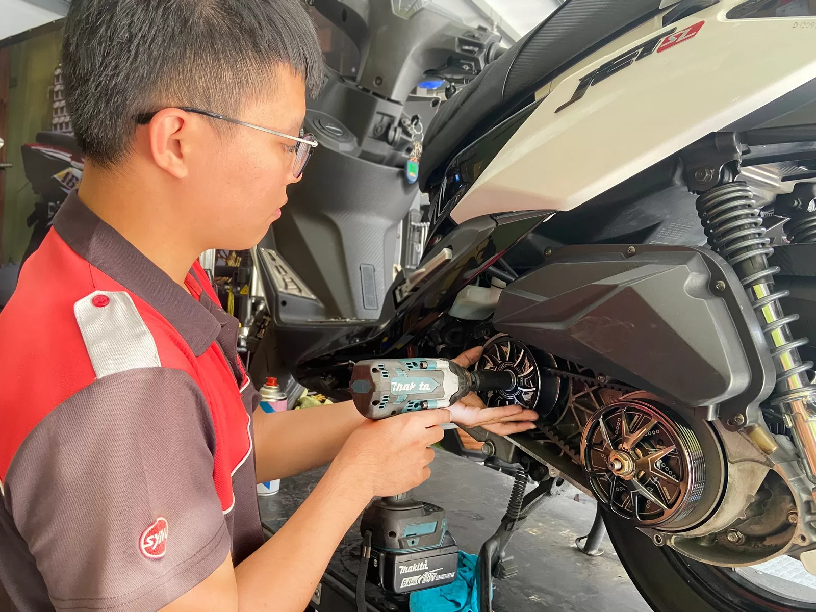 打破傳統車行印象 投入機車改裝市場