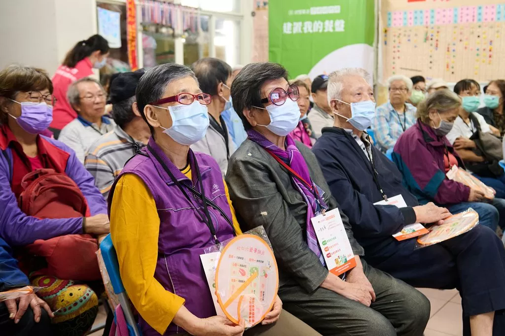 健全國內弱勢長者營養防護網　佳格「營養研習班」台北登場