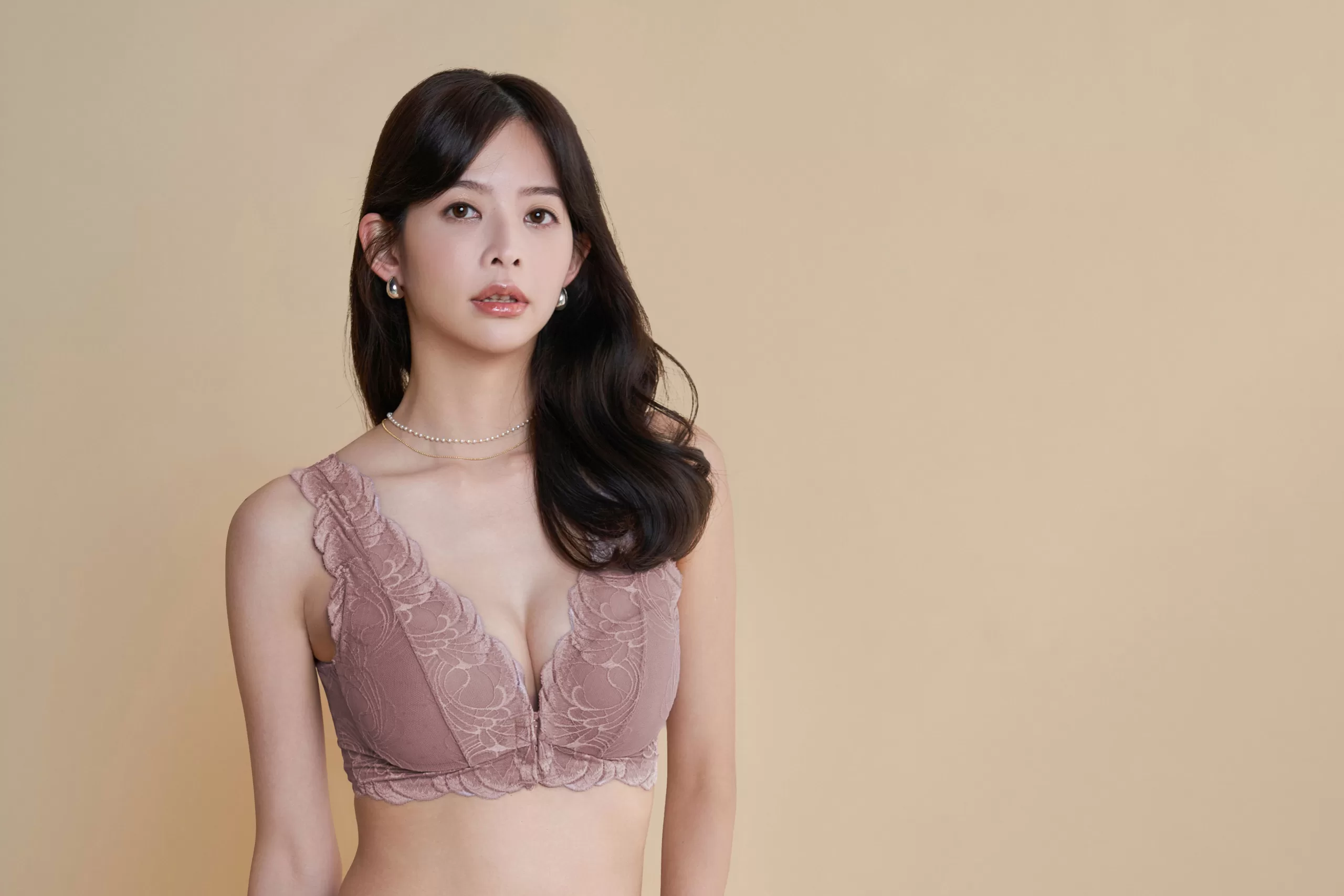 知名女性內衣品牌 教你穿出秋冬柔和氣質感 內衣就選「美拉德」攻略