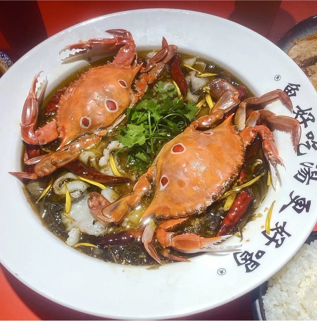 桃園酸菜魚名店推新品 搭配萬里蟹 有「青」才大聲!