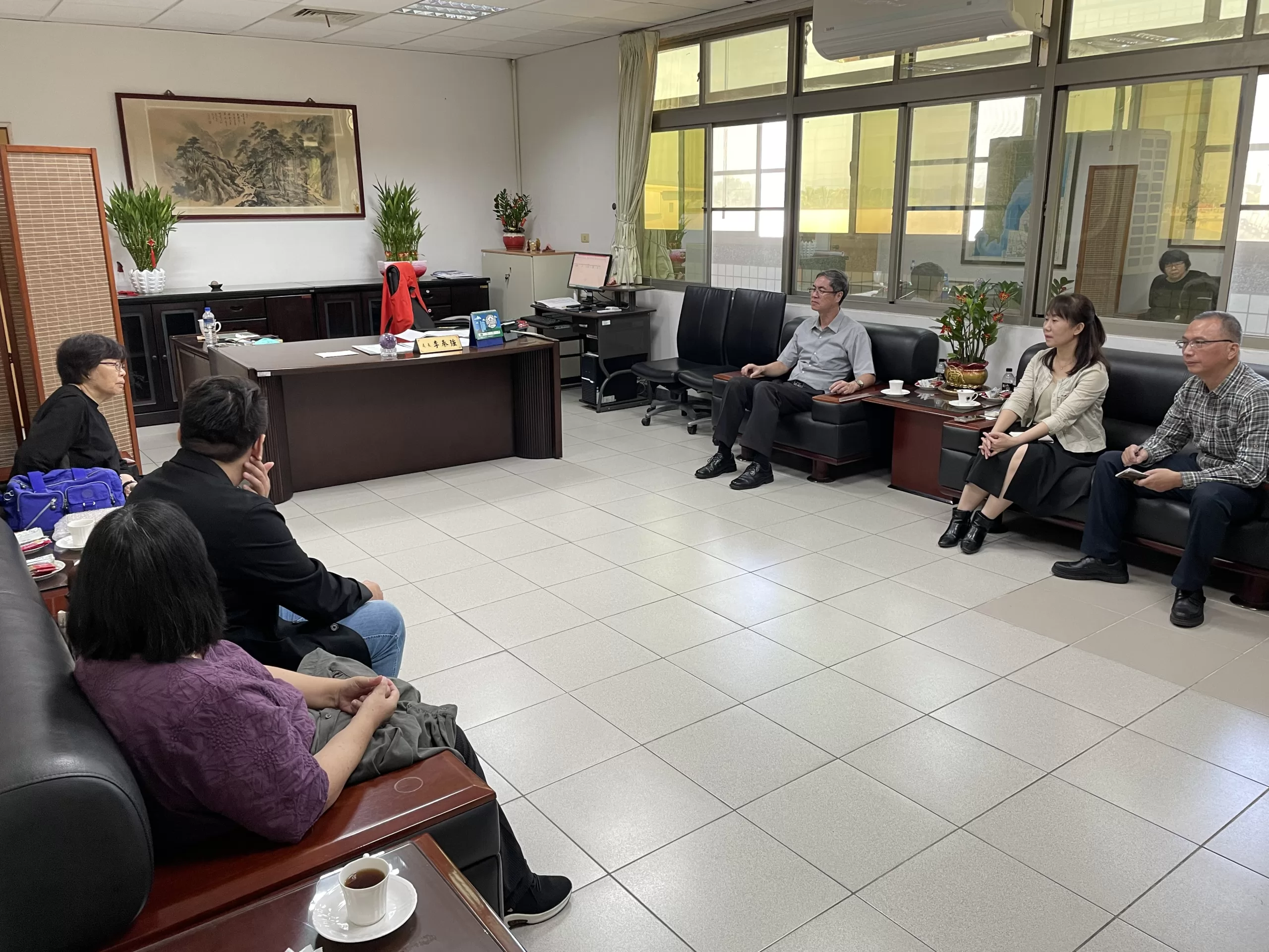 台灣世界展望會攜手屏東榮服處 照顧弱勢榮眷兒少學童