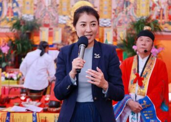 中寮辦環鄉公路完工安靈法會-許縣長出席-祈求行車平安