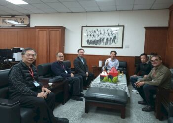 學測第二日高雄一考區試務順利-–-王政彥校長慰勉監試務人員