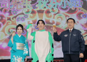 台日友好聯姻辦桌傳統婚禮-黃偉哲親自獻上祝福百年好合