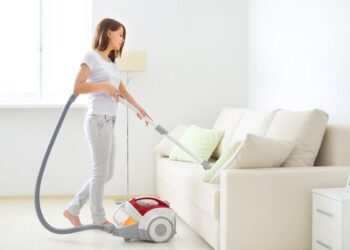 過年大掃除最怕腰酸背痛！中醫曝「4妙招」避免不適感