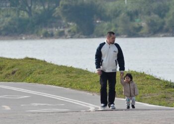 養小孩燒錢…準爸媽買房夢破碎？專家提「3情況」減輕負擔