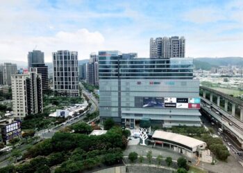 爸媽贊助買「鬼城」？他親友套在最高點　在地專家掀「真實總價帶」