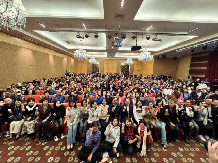 國民黨總統、立委參選人高雄感恩茶會 朱立倫:未來有3席不分區立委聯合服務處 國民黨總統、立委參選人高雄感恩茶會-朱立倫:未來有3席不分區立委聯合服務處