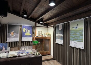 臺中文學館浮動-公佮孫的臺語詩畫展-祖孫情深共寫親情詩畫篇章