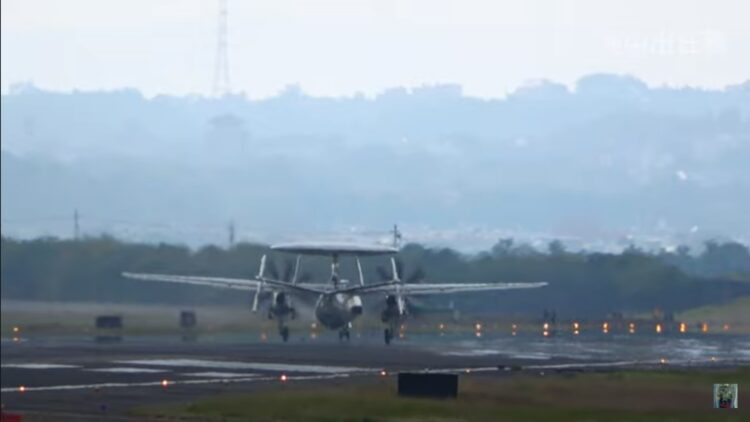 罕見！大象走路！低空高速衝場拉升！最後還有agm-65小牛飛彈裝掛！113年春節戰備演練