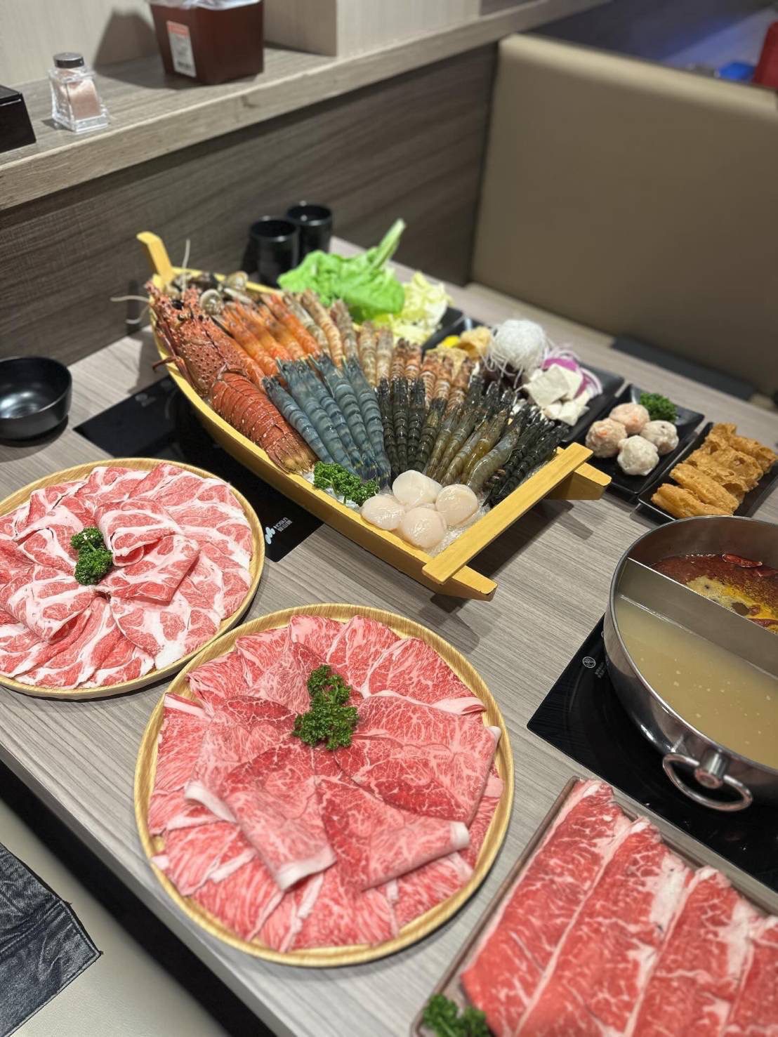 多種食材用心熬煮！林口精焱鍋物「天然清甜湯頭」一喝就知道