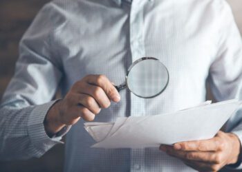 徵信社文書鑑定在做什麼？進行方式和收費問題 大愛徵信社一次解答！