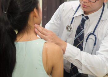 頸部腫塊變大以為是癌症？罕見副神經髓鞘瘤造成，放著不理恐轉惡性！