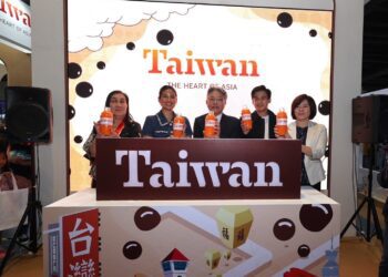 菲律賓旅展「臺灣館」獲最精彩展館！ 臺灣觀光代言人Gabbi Garcia及Khalil Ramos情侶檔邀您來臺創造您的愛情故事