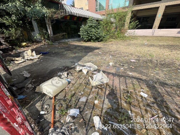 屏縣環保局112年裁罰環境髒亂近300萬元 呼籲地主維護環境衛生 屏縣環保局112年裁罰環境髒亂近300萬元-呼籲地主維護環境衛生
