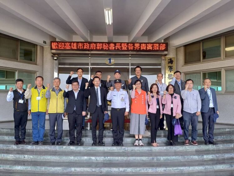 高雄市各界首長春節敬軍團慰勉駐軍