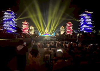 佛光山光照大千祈福活動絢麗揭幕