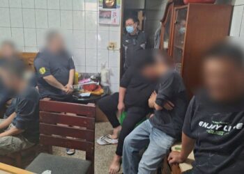 年關將屆賭窟拼輸贏-湖內警查緝不手軟逮17嫌