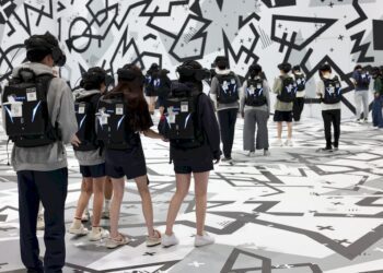 《輕軌成圓》逛科工，好龍意