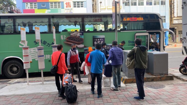 小年夜返家搭客運真優惠！