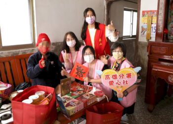 高雄分署送年菜遞愛心-弱勢長者暖心度佳節