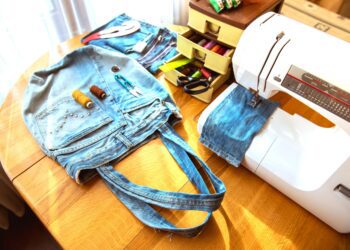 牛仔褲改成牛仔包-簡單3步驟保證成功