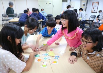 繽紛閱讀-花開世界母語日-中市圖講座邀作家暢談多元文化之美