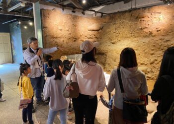 2024浮現祭-圍圈圈熱舞與狂炸樂團一同搖滾