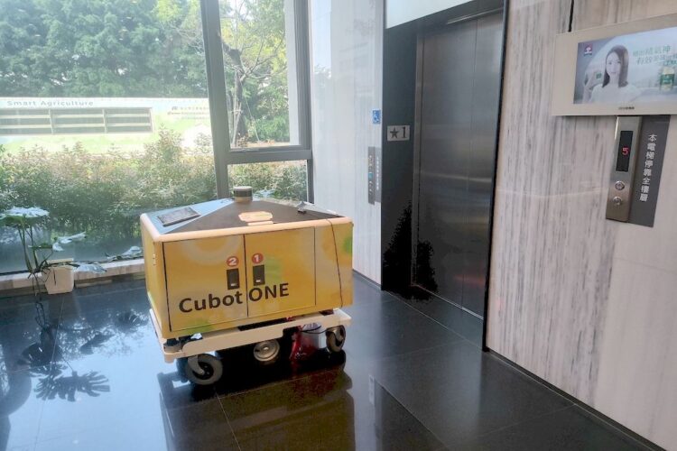 工研院機器人外送員cubot-one-首度串聯餐飲pos服務-於高雄軟體園區完成驗證-業者擬持續擴大應用範疇