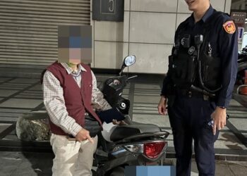 看完黃色小鴨忘了機車停放處-苓雅警協助找回