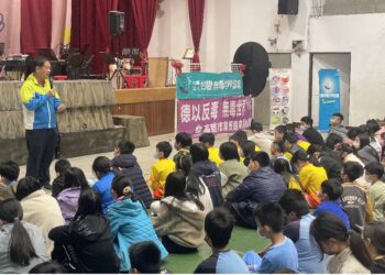 無毒協會攜手高雄市家長協會-八卦國小反毒與品格教育宣導