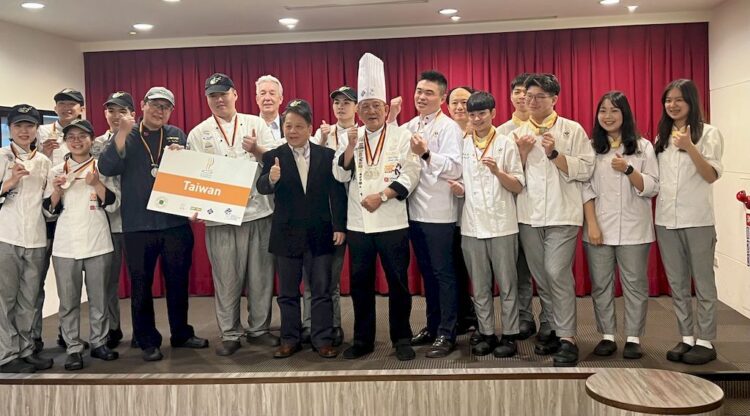 德IKA奧林匹克廚藝賽 高餐大14銀2銅為台爭光 德ika奧林匹克廚藝賽-高餐大14銀2銅為台爭光