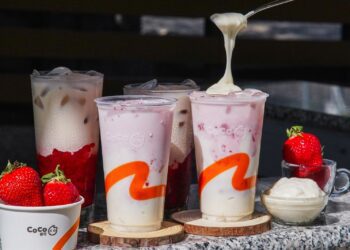 吸得到奶香大福+新鮮果粒！CoCo都可新品「草莓蒸大福」開喝啦！