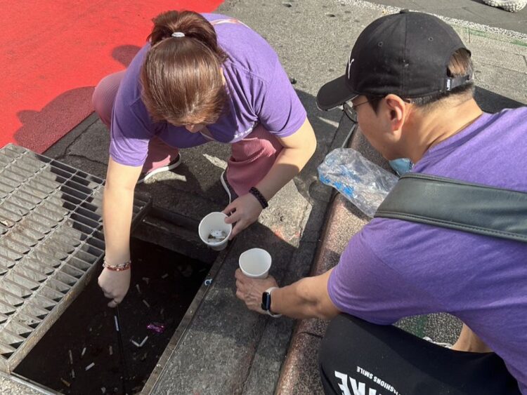 王子娘文教集團開春啟動公益月 前進西門町「淨街」清出驚人菸蒂量 王子娘文教集團開春啟動公益月 前進西門町「淨街」清出驚人菸蒂量